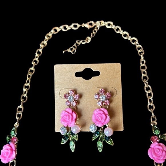 Pink Flower Rose Cluster Necklace Earring Set w/ Faux Pearl & Rhinestone Accents - Picture 4 of 15